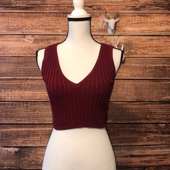 house of three Tops - House of three• Maroon ribbed crop top